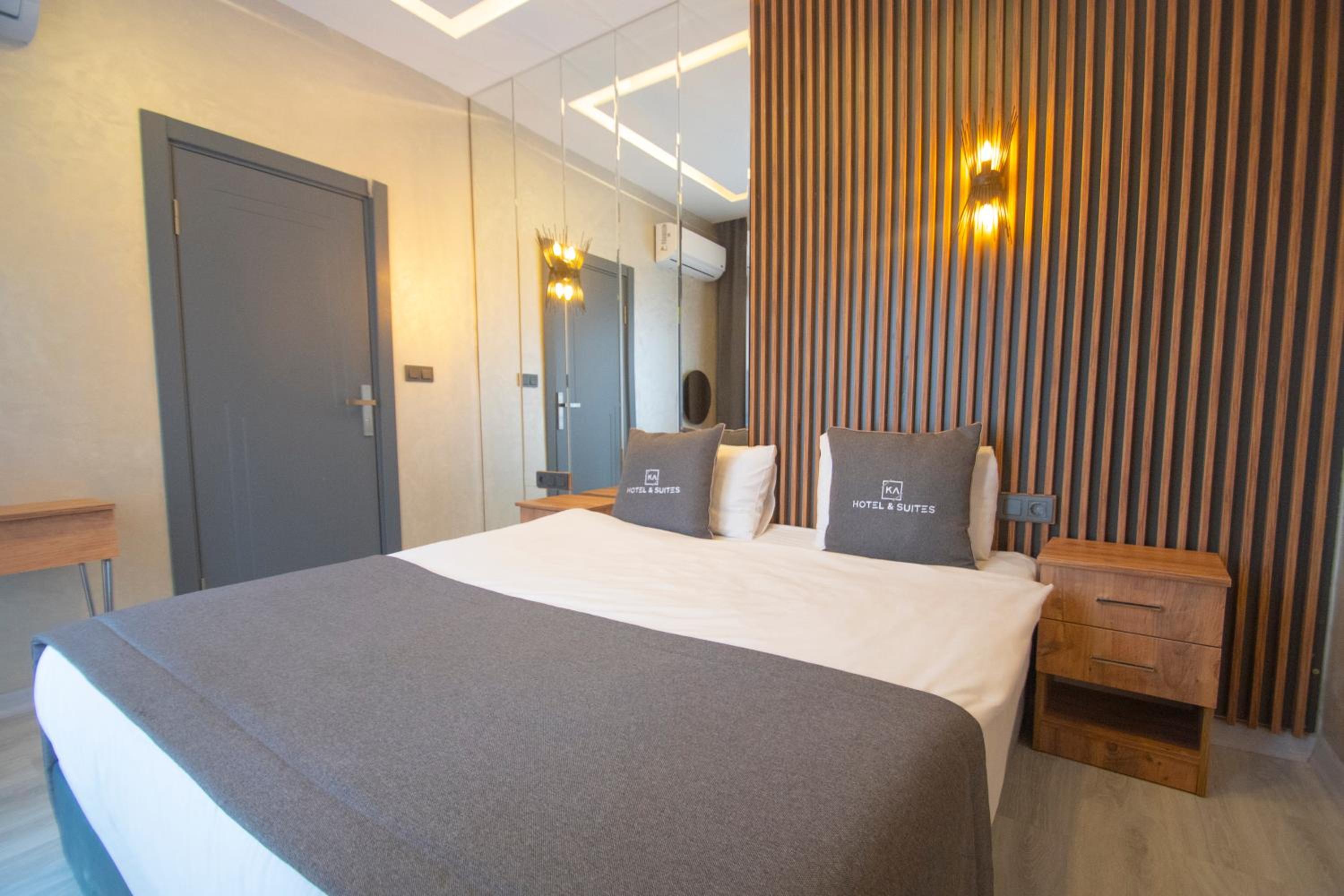 KA Hotel & Suites - Image 23