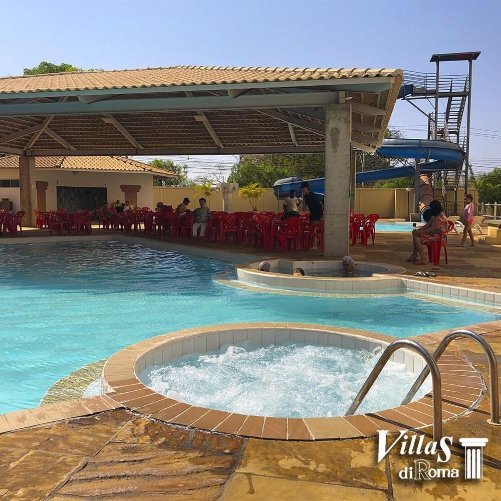 Hotel Villas diRoma com um dia de acesso no diRoma Acqua Park,