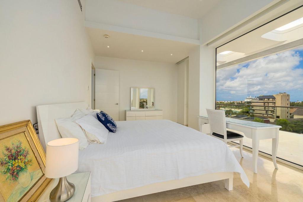 5Bph-Coral15 - Oceanfront Exclusive Penthouse With Stunning Views And Private Pool Home-Theater Included