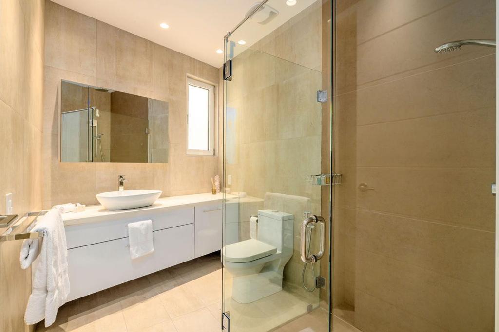 5Bph-Coral15 - Oceanfront Exclusive Penthouse With Stunning Views And Private Pool Home-Theater Included