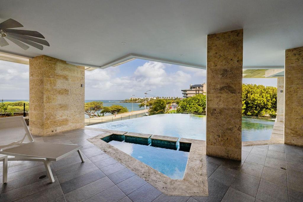 5Bph-Coral15 - Oceanfront Exclusive Penthouse With Stunning Views And Private Pool Home-Theater Included
