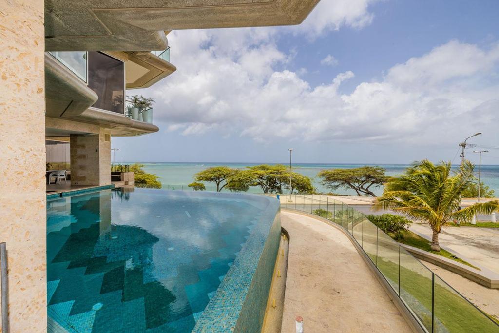 5Bph-Coral15 - Oceanfront Exclusive Penthouse With Stunning Views And Private Pool Home-Theater Included