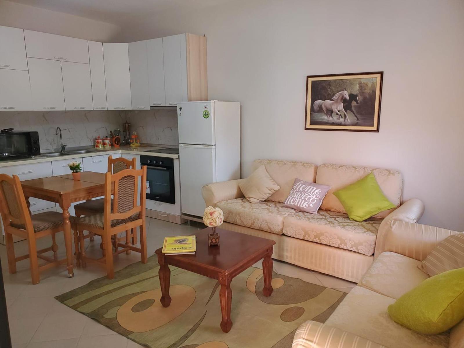 Apartament 1+1 Plazh Durrës