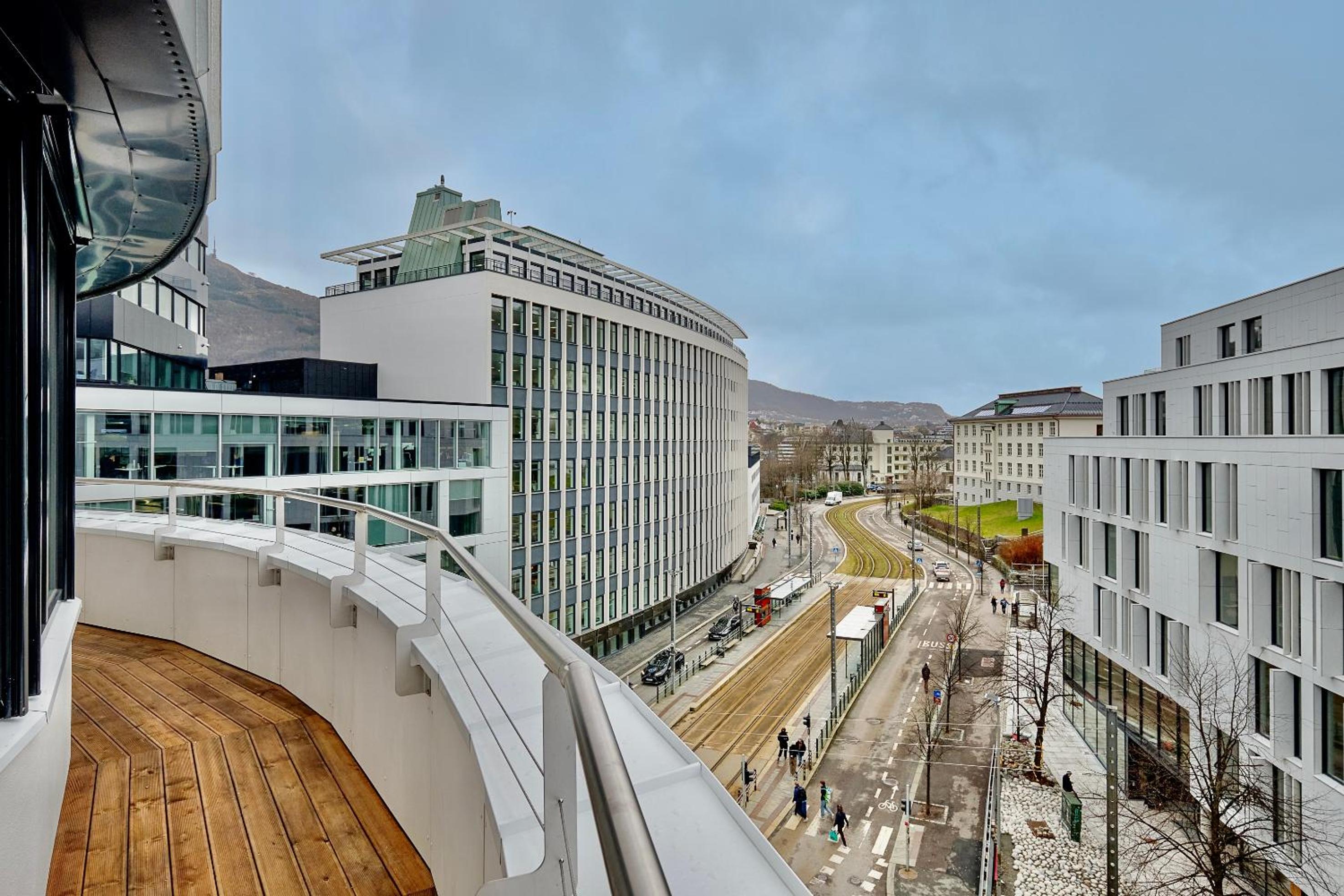 Brand new and luxurious penthouse in Bergen city centre! view 3