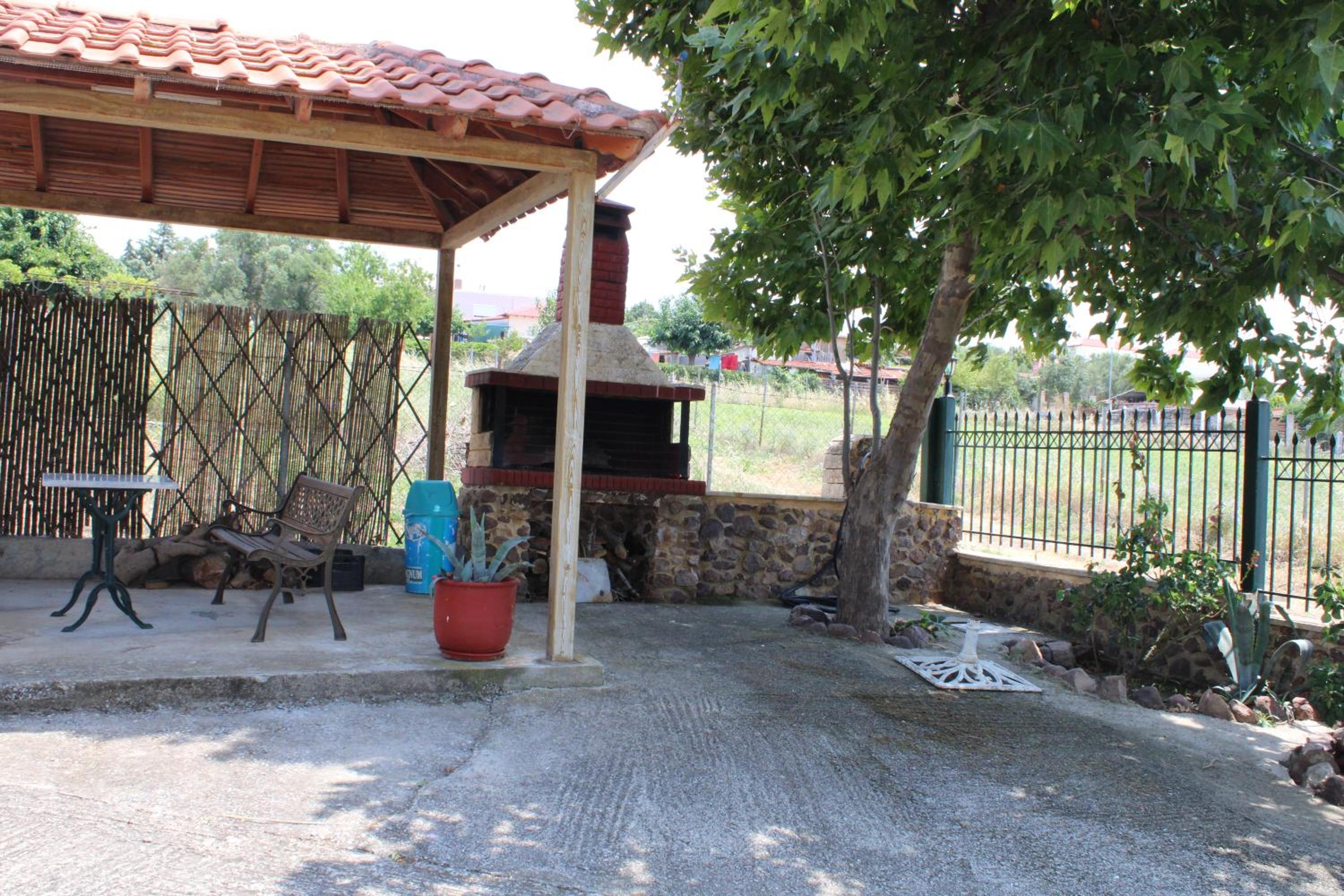 Photo 12