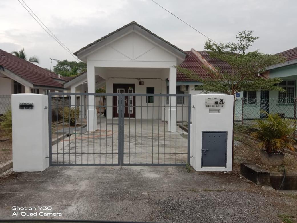 Imani Homestay Beach Gateway Bagan Lalang photo 5