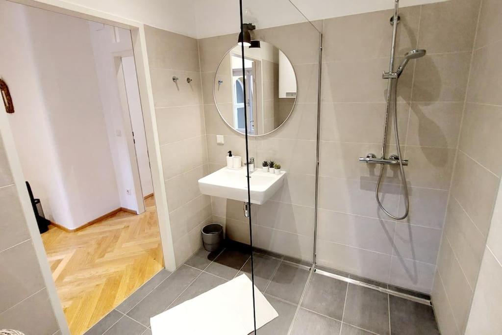 Homelystay Graz - downtown app