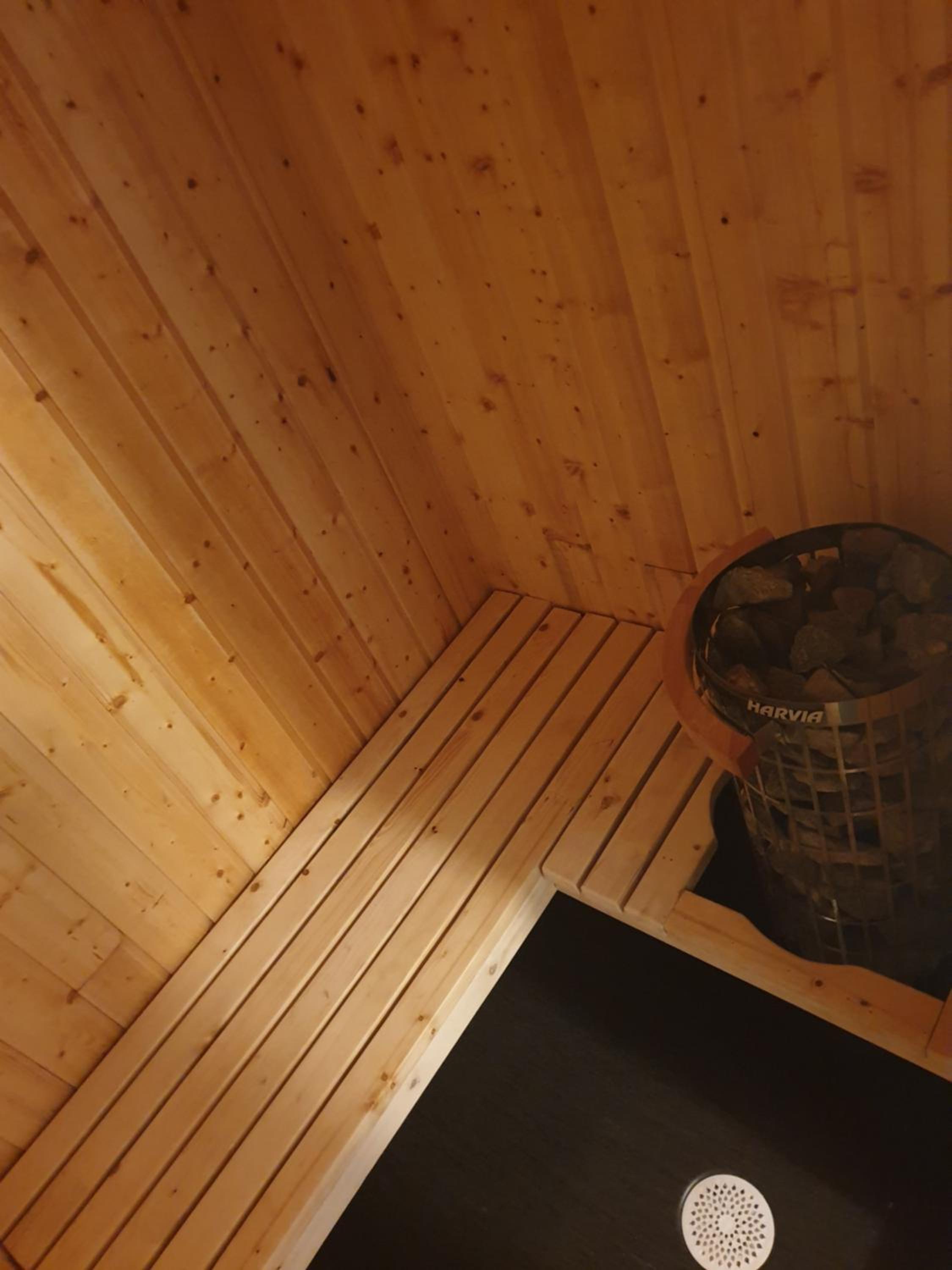 Sala Cabin