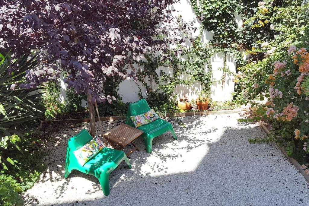 Apartment with Private Garden - Central Location view 2