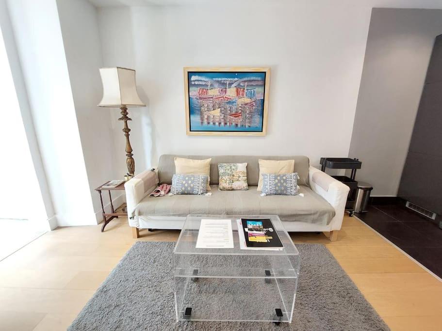 Apartment with Private Garden - Central Location view 4