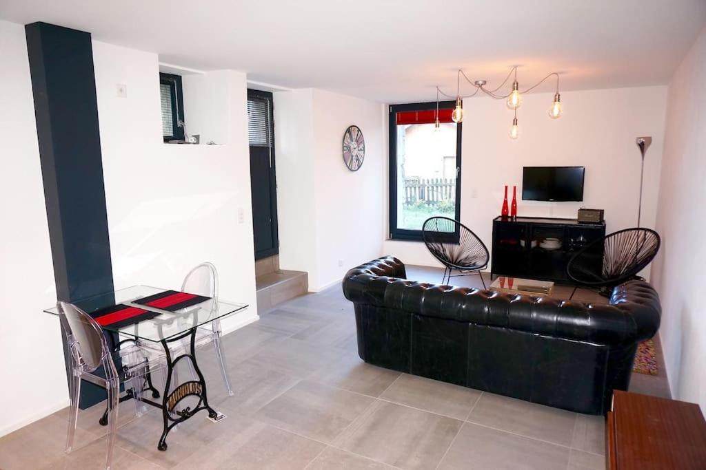 Beau studio dans ancienne grange rénovée.