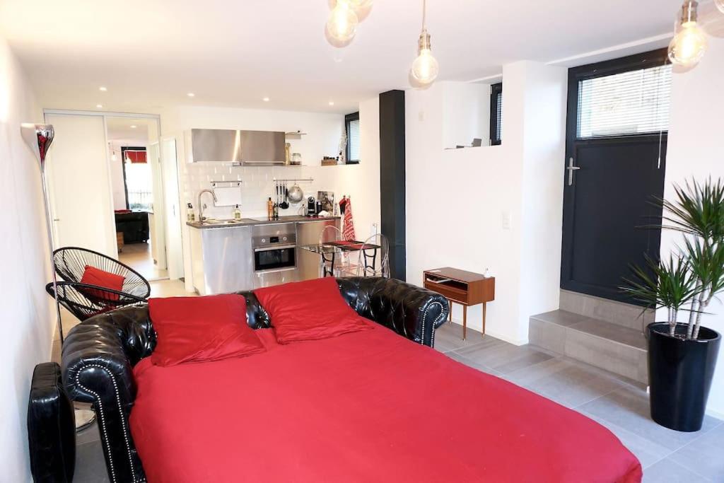 Beau studio dans ancienne grange rénovée.