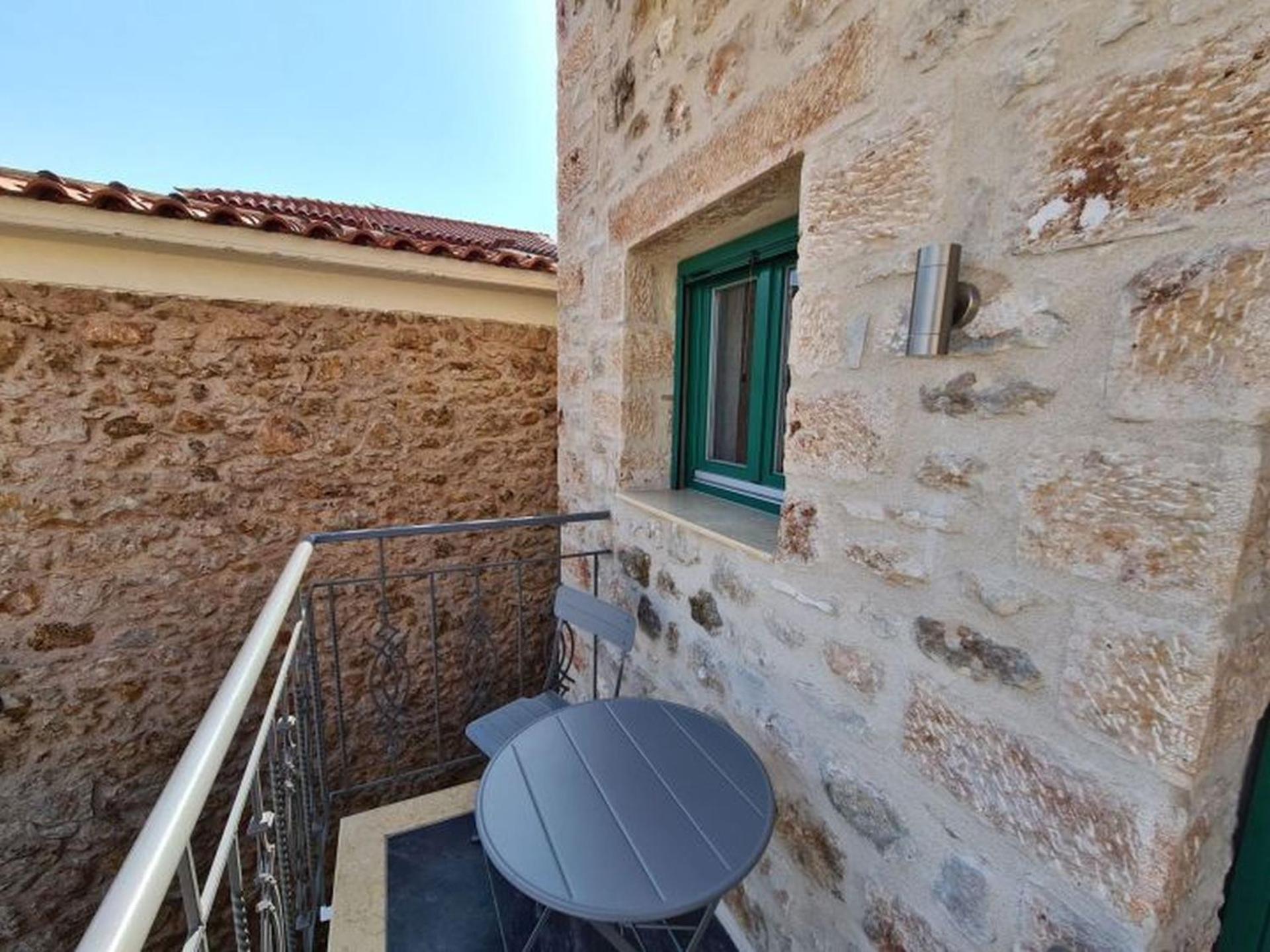 Gythio townhouse