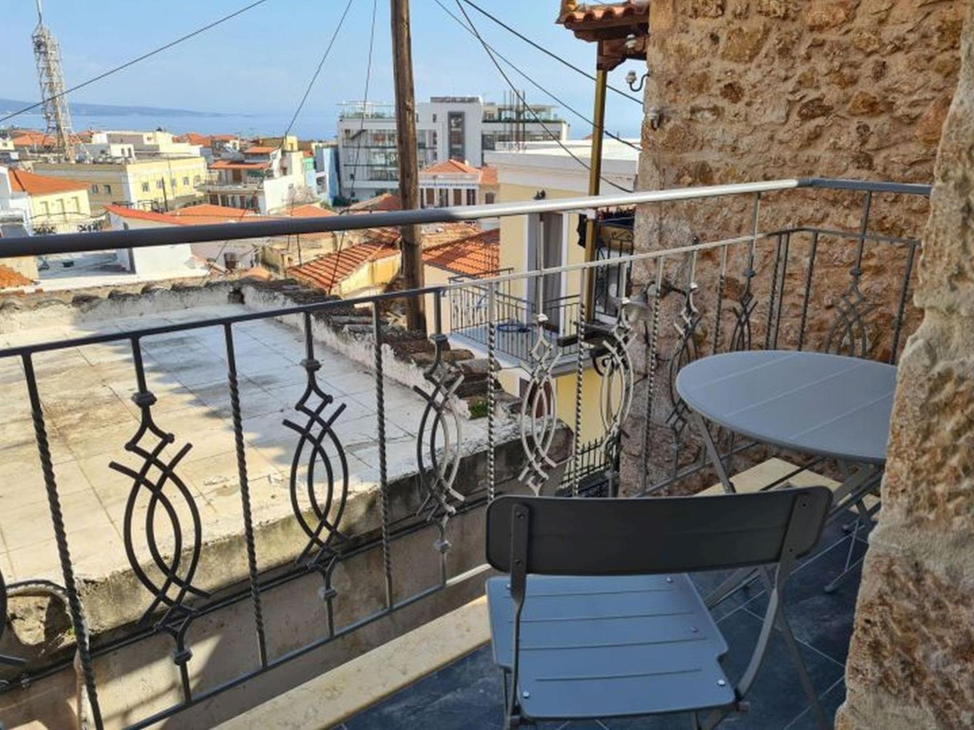 Gythio townhouse