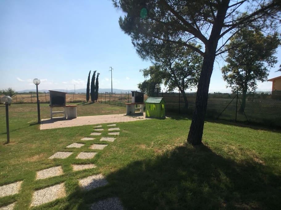DESTE - In campagna 4 posti letto con giardino view 2