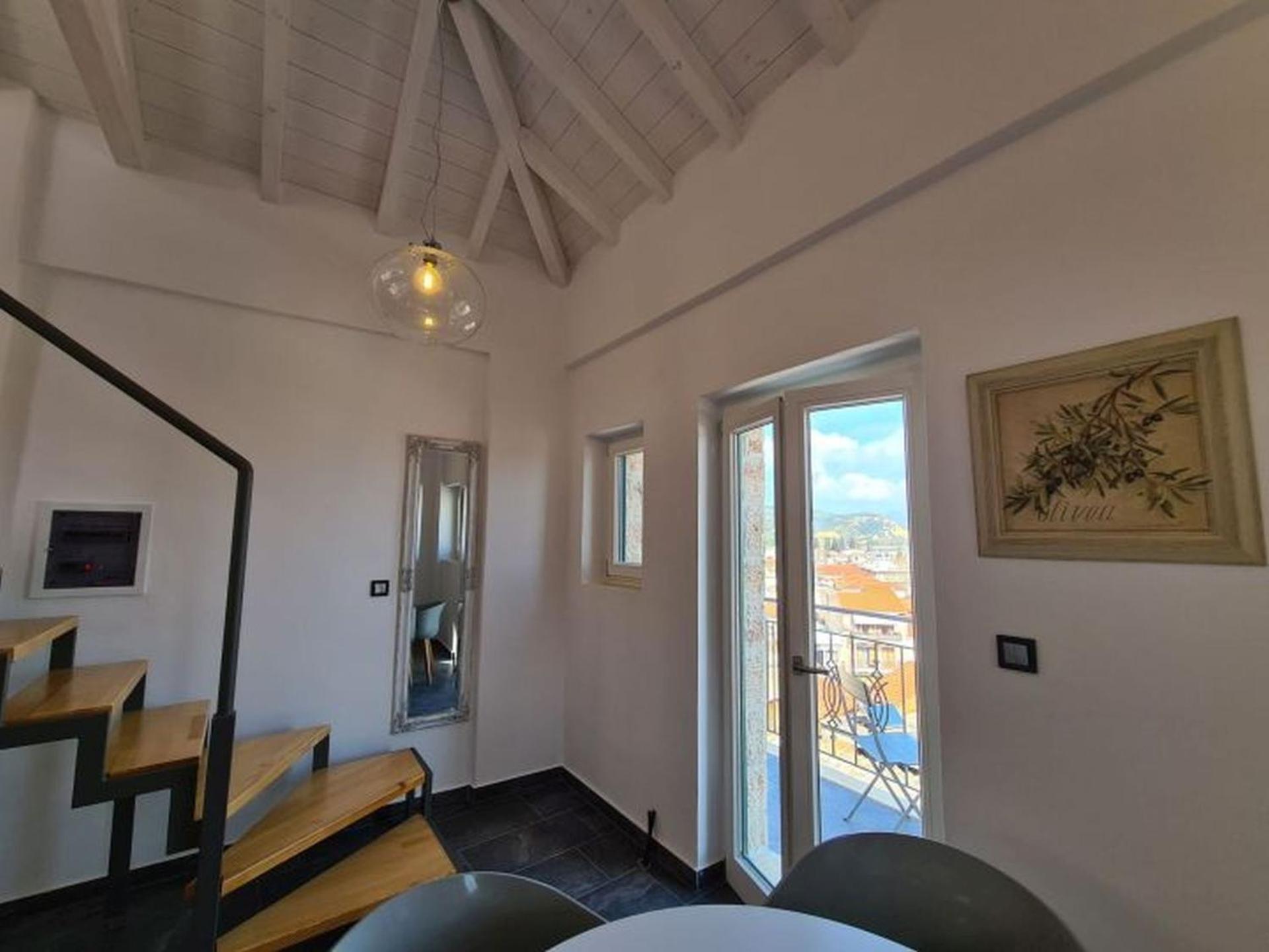 Gythio townhouse