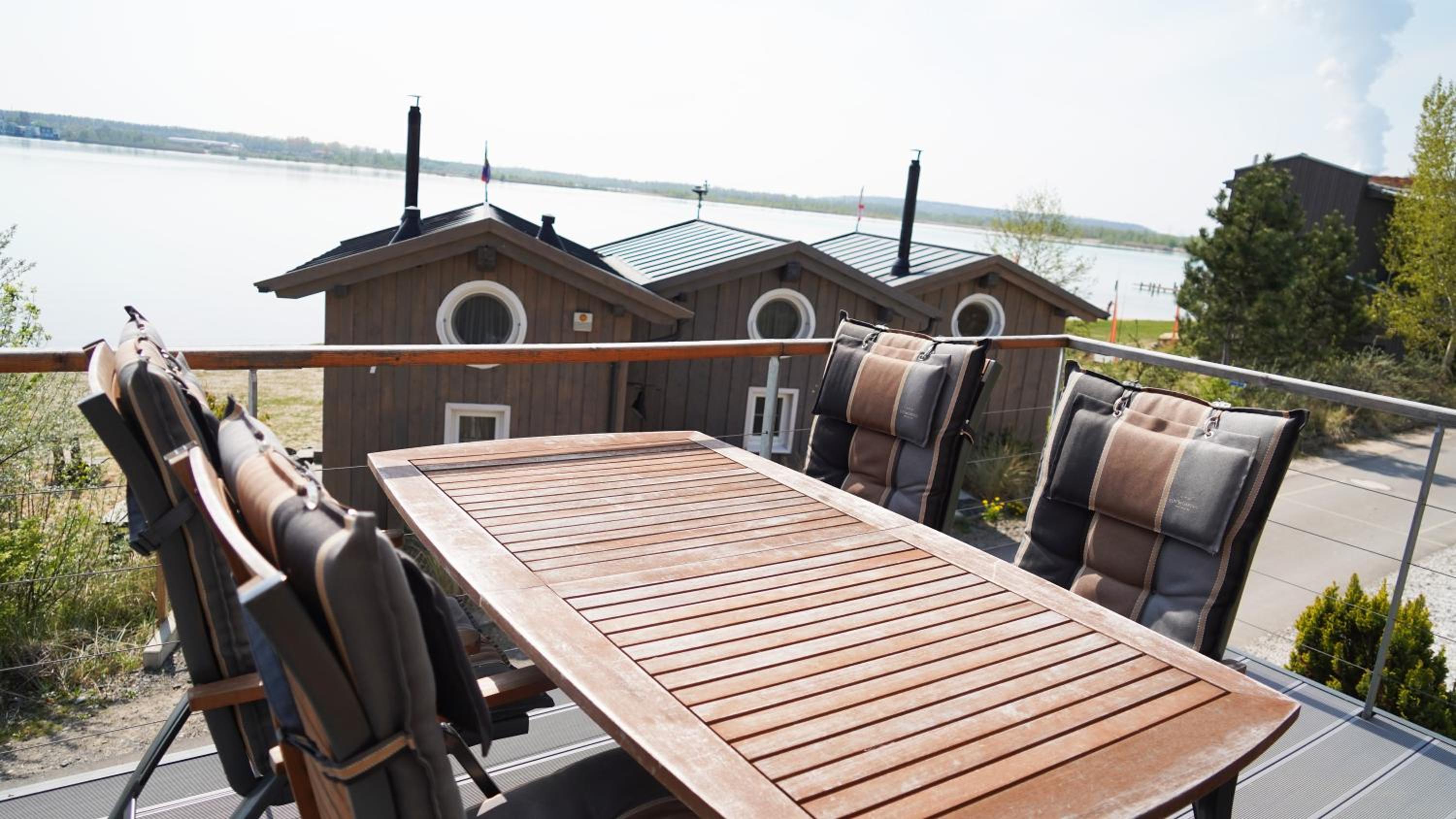 FERIENHAUS am HAINER SEE