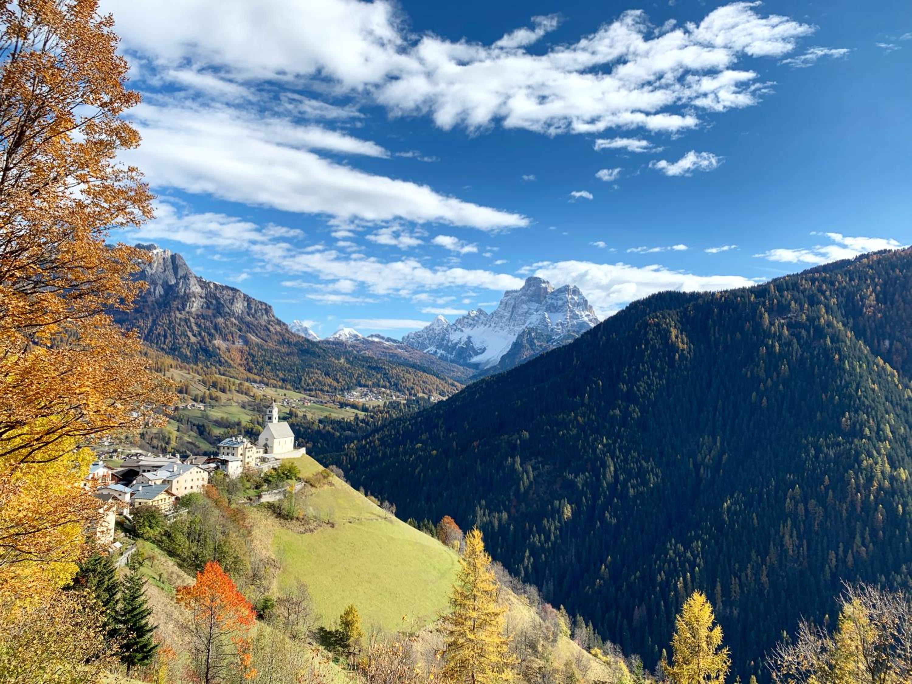 Tabia Suite Pelmo view 2
