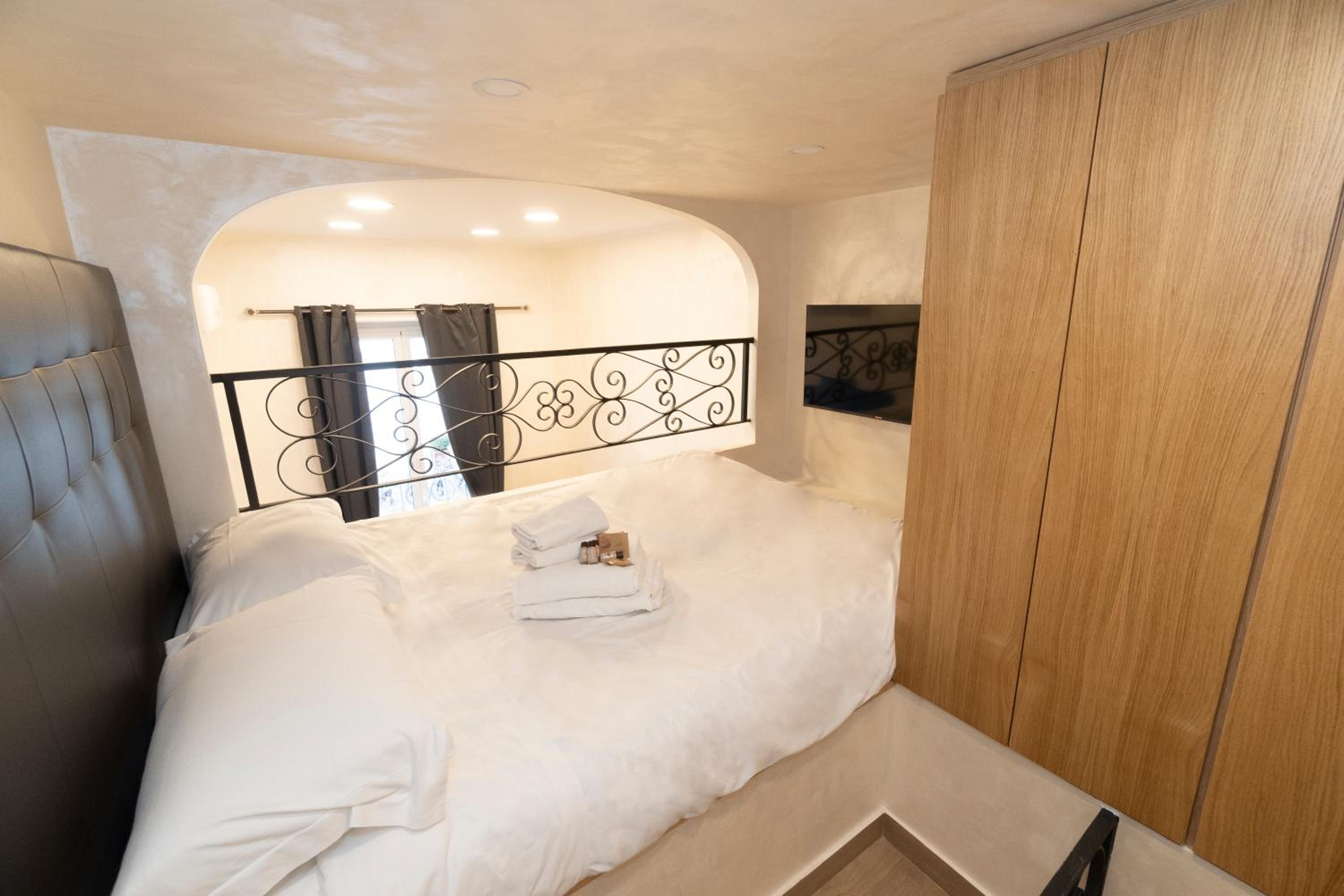 POPOLO PEN 56 Apartament