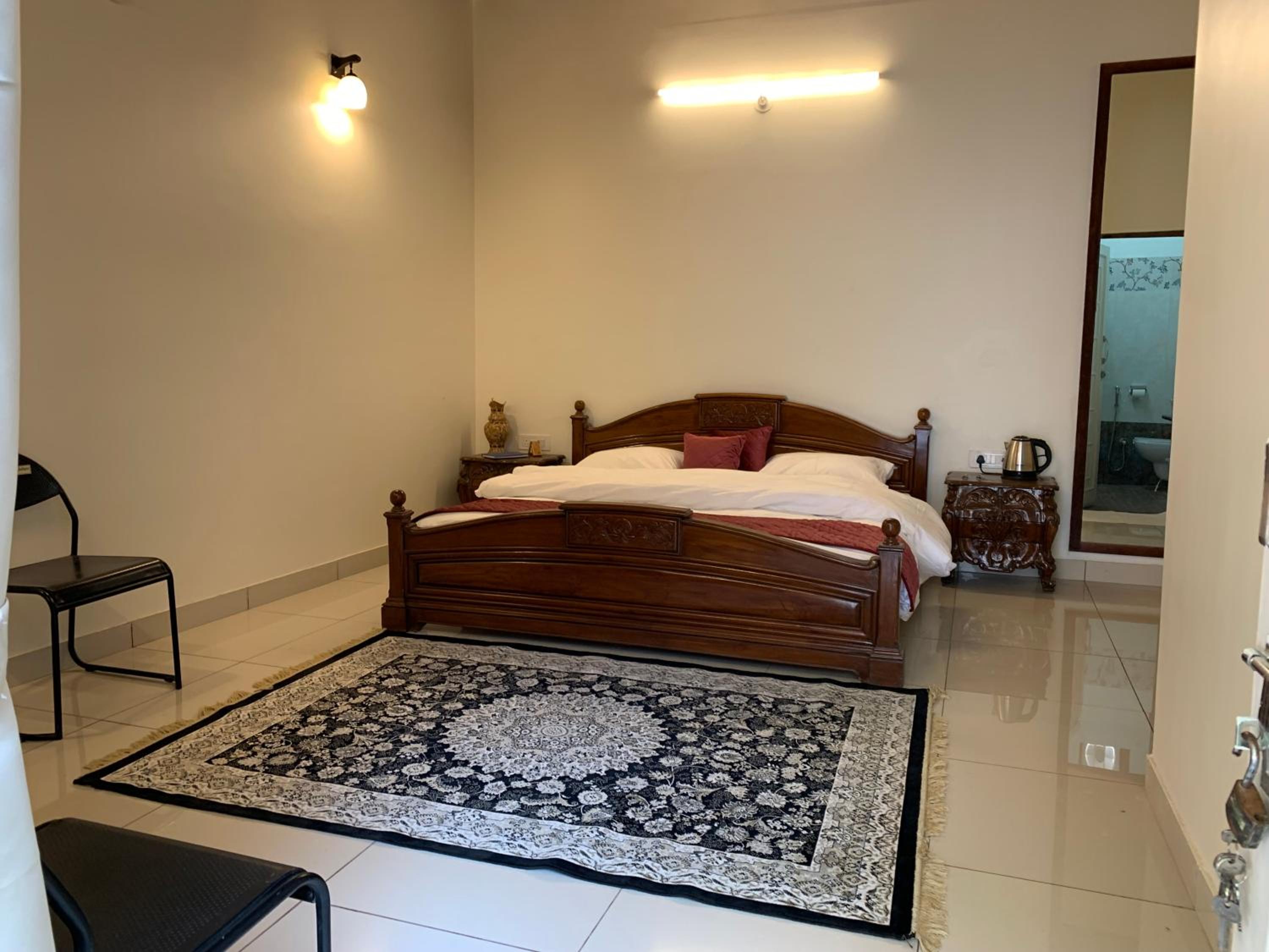 hotel room