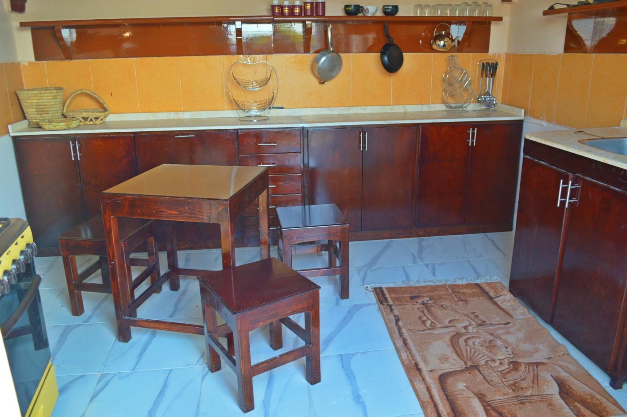 Farida Apartments