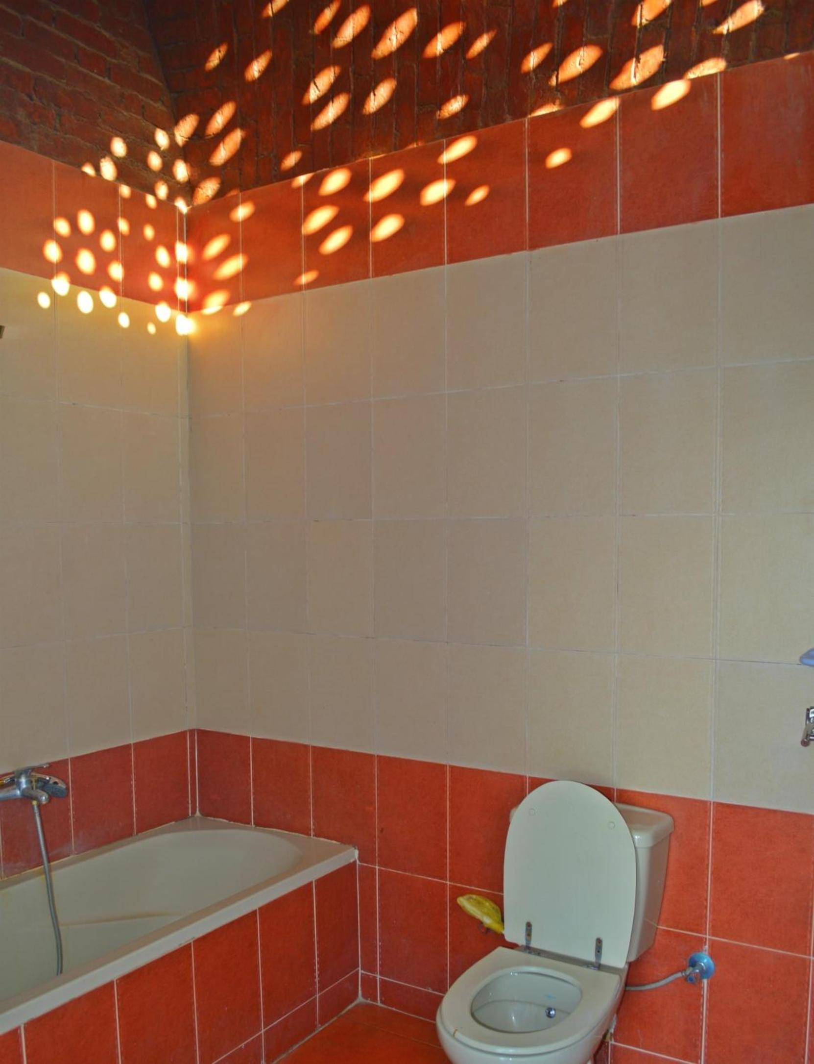Farida Apartments