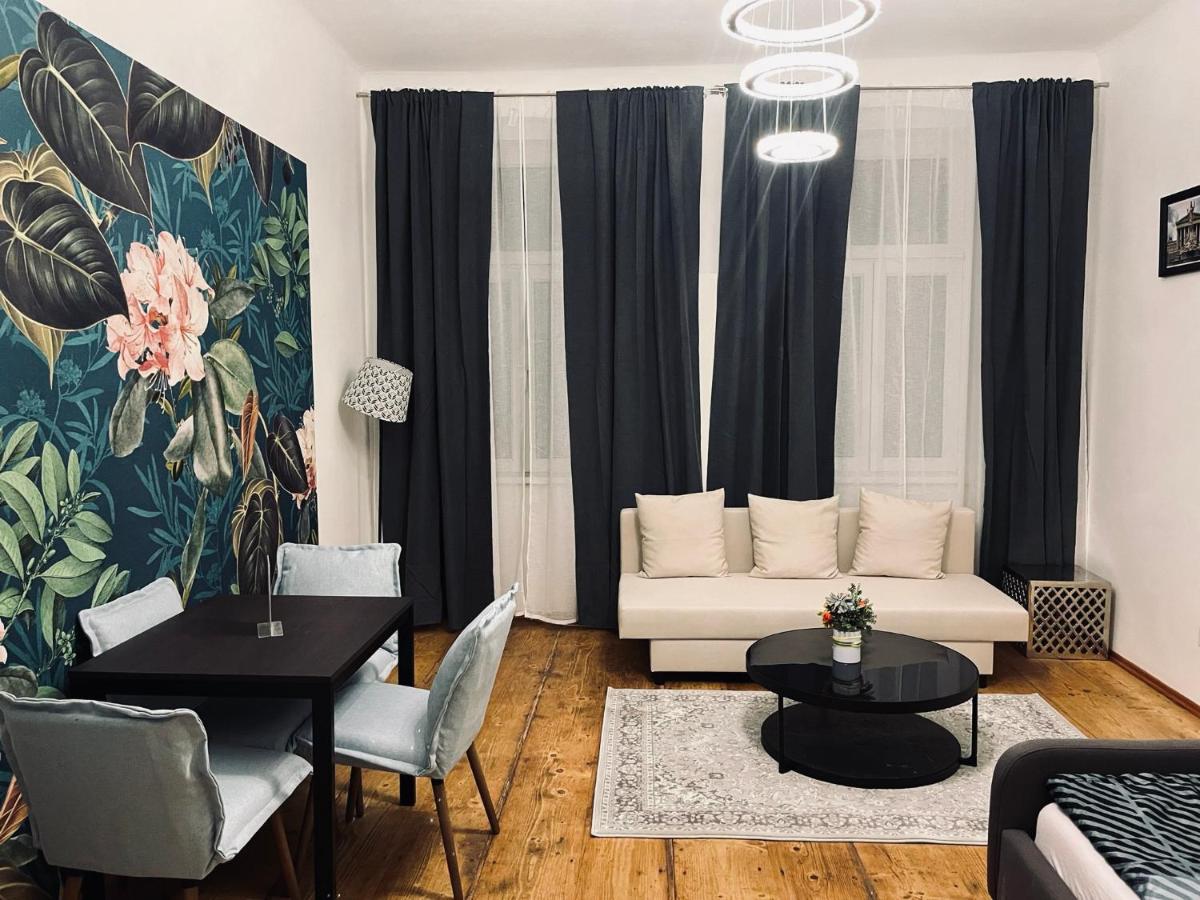 Holiday & Business Apartments 1150 Vienna