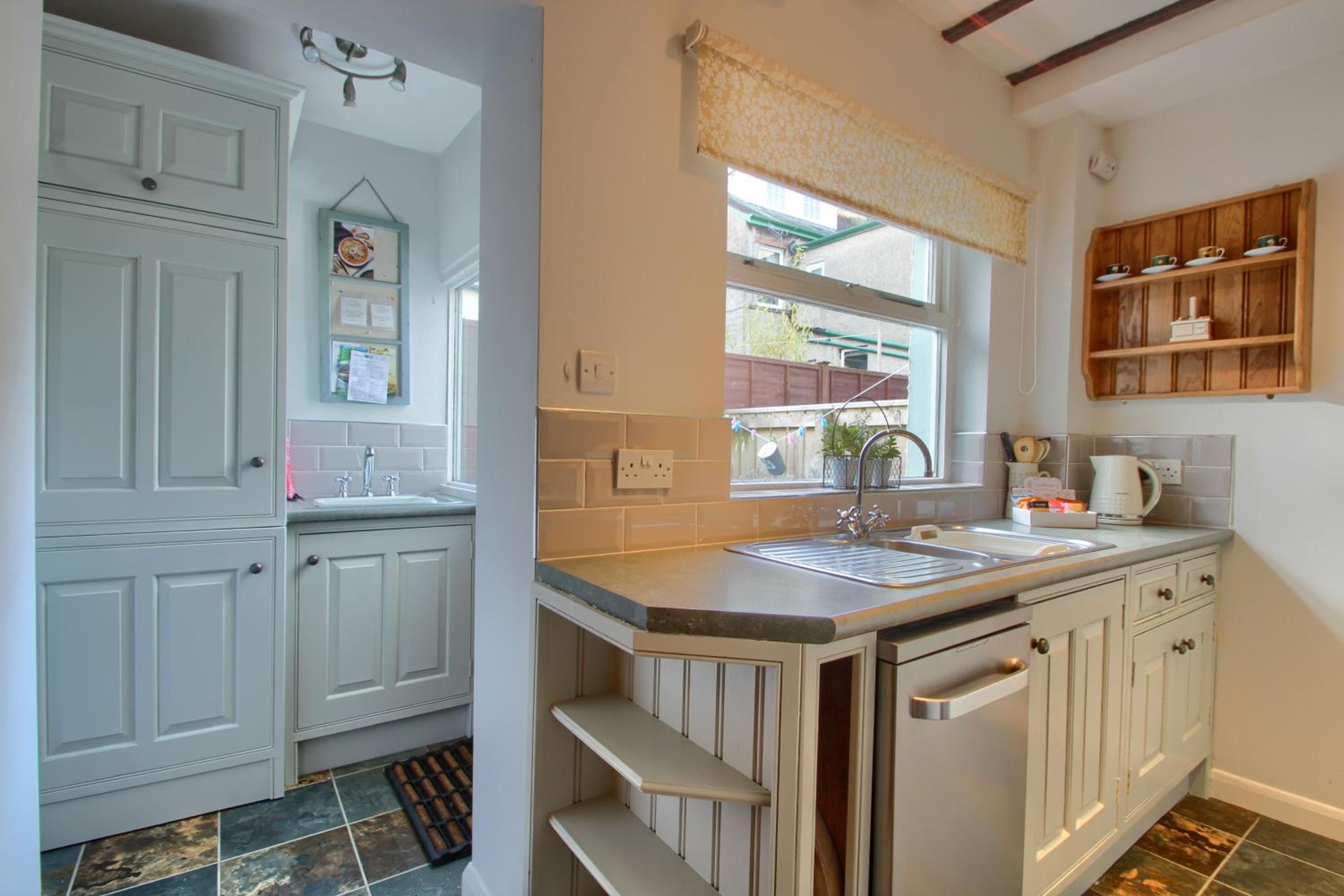 Acorn Cottage view 3