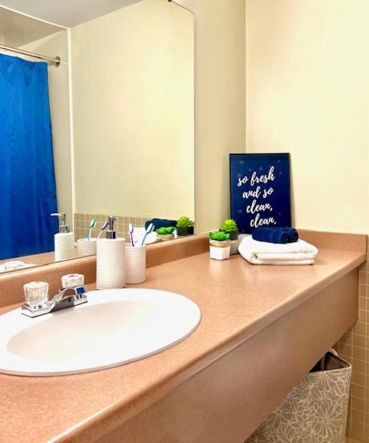 Sarnia Vacations - Residence  Conference Centre - Sarnia - Property Image 3