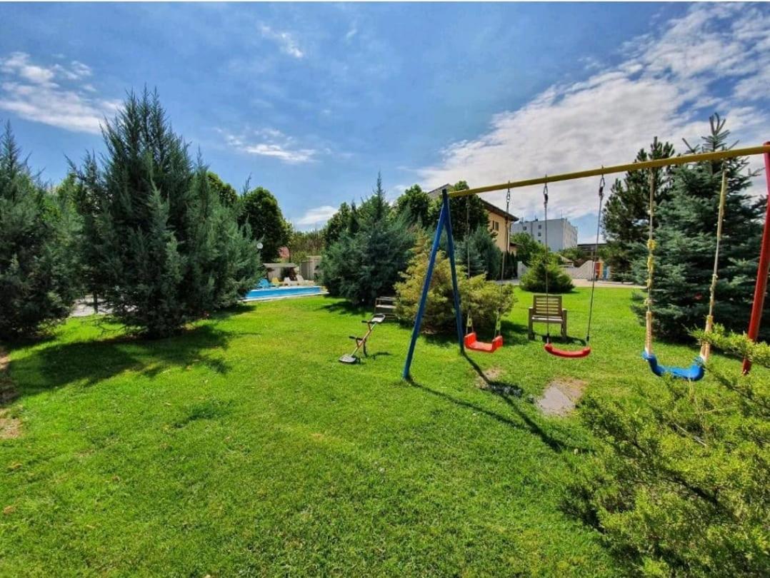 Tranzzit Airport Apartment II