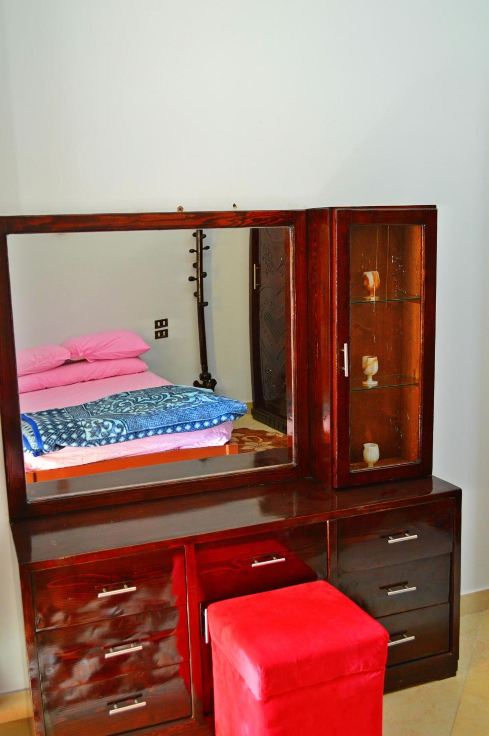 Farida Apartments