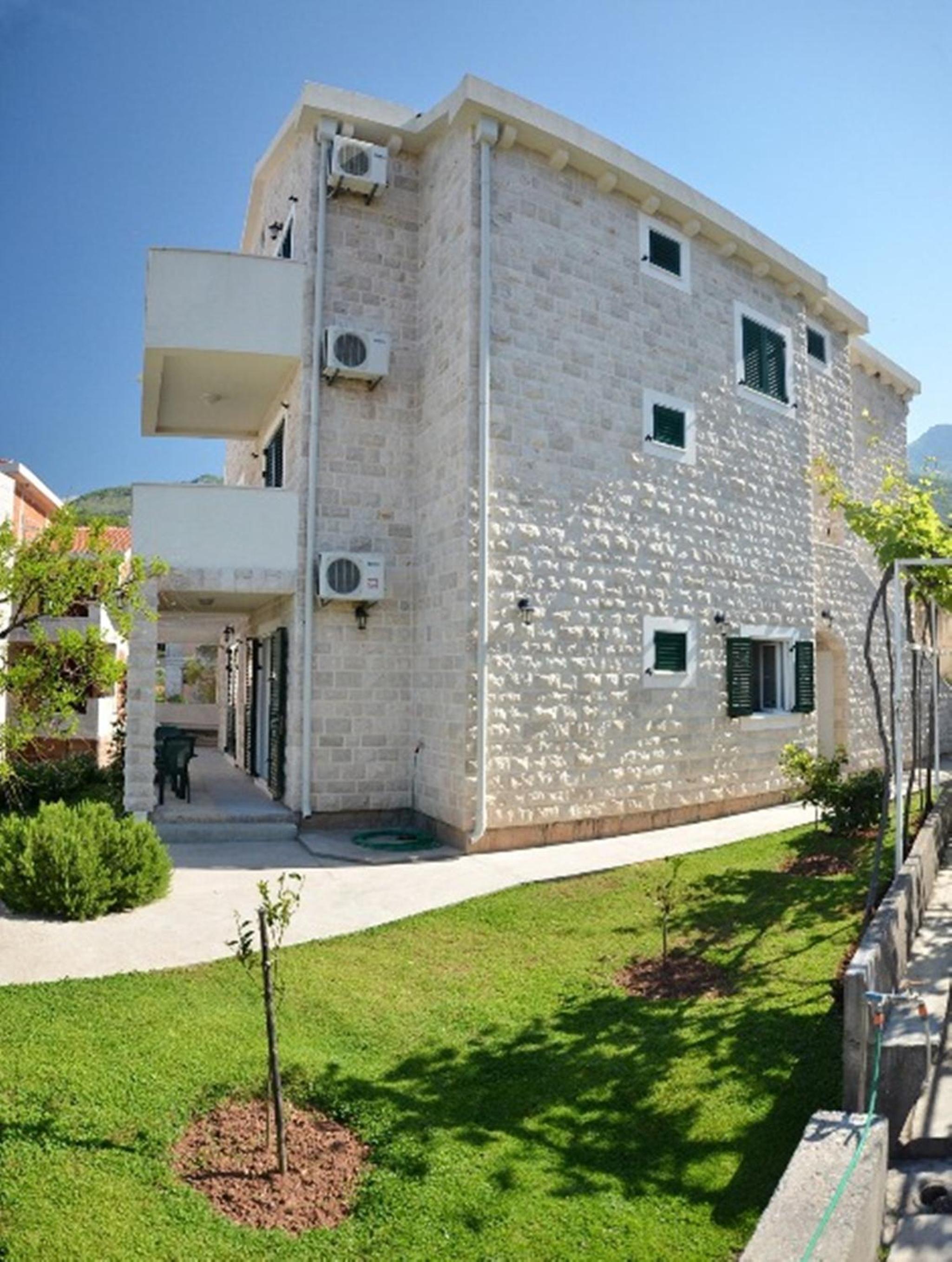 Photo 40