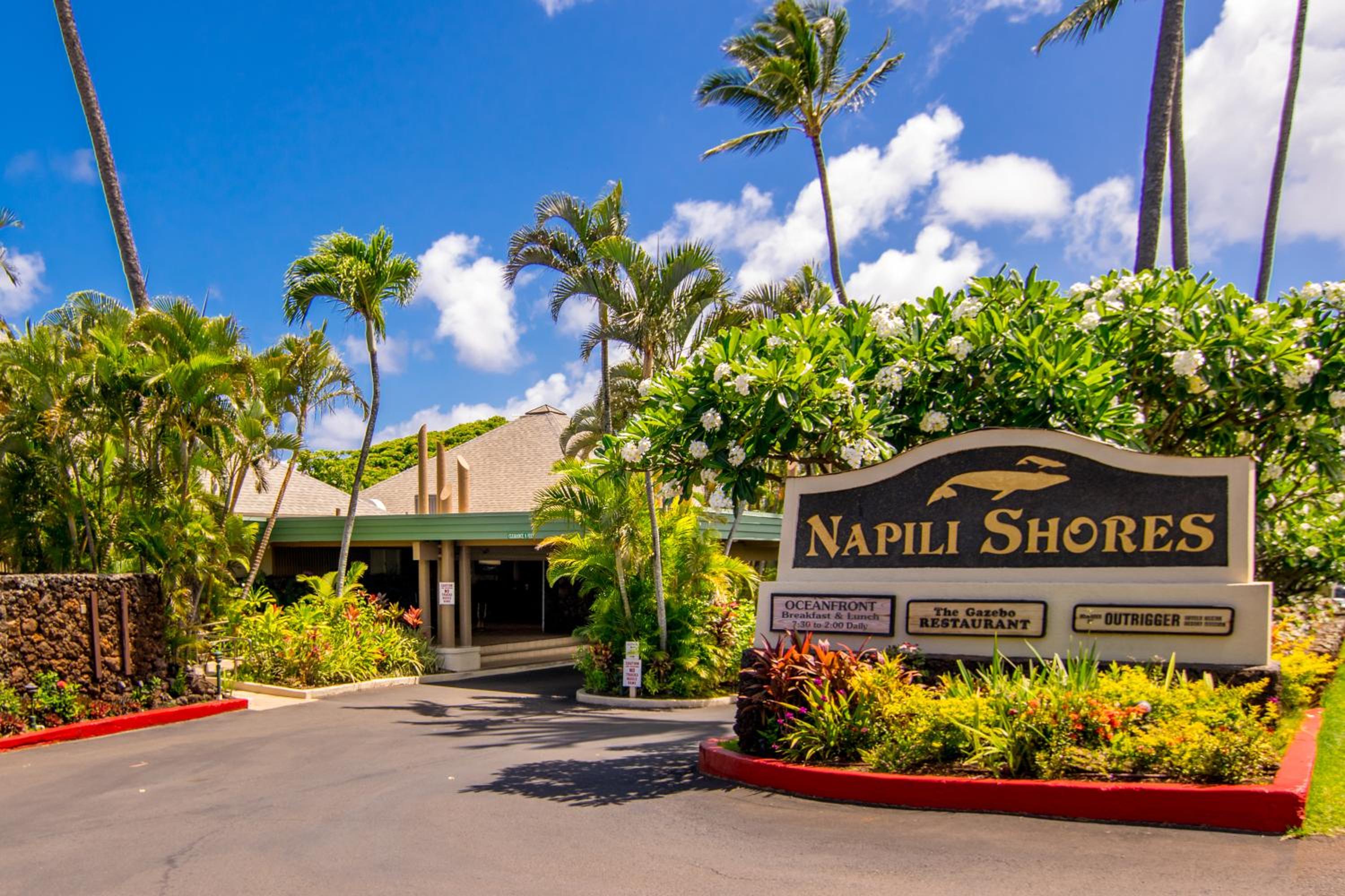 Napili Shores Maui by OUTRIGGER - No Resort & Housekeeping Fees 2