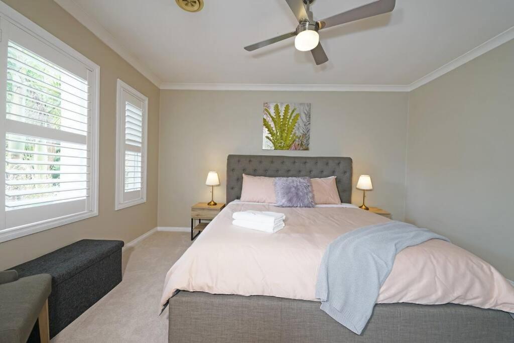 Charming 6 BRM Villa in Melbourne Mullum Mullum Precinct