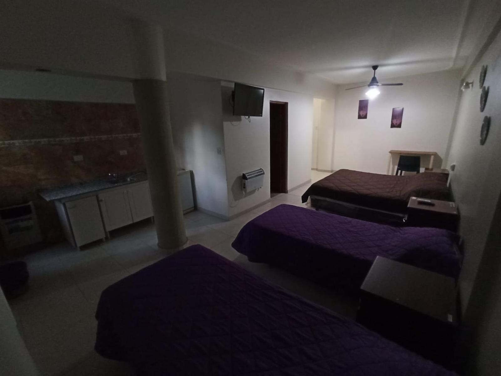 El Descanso Hotel
