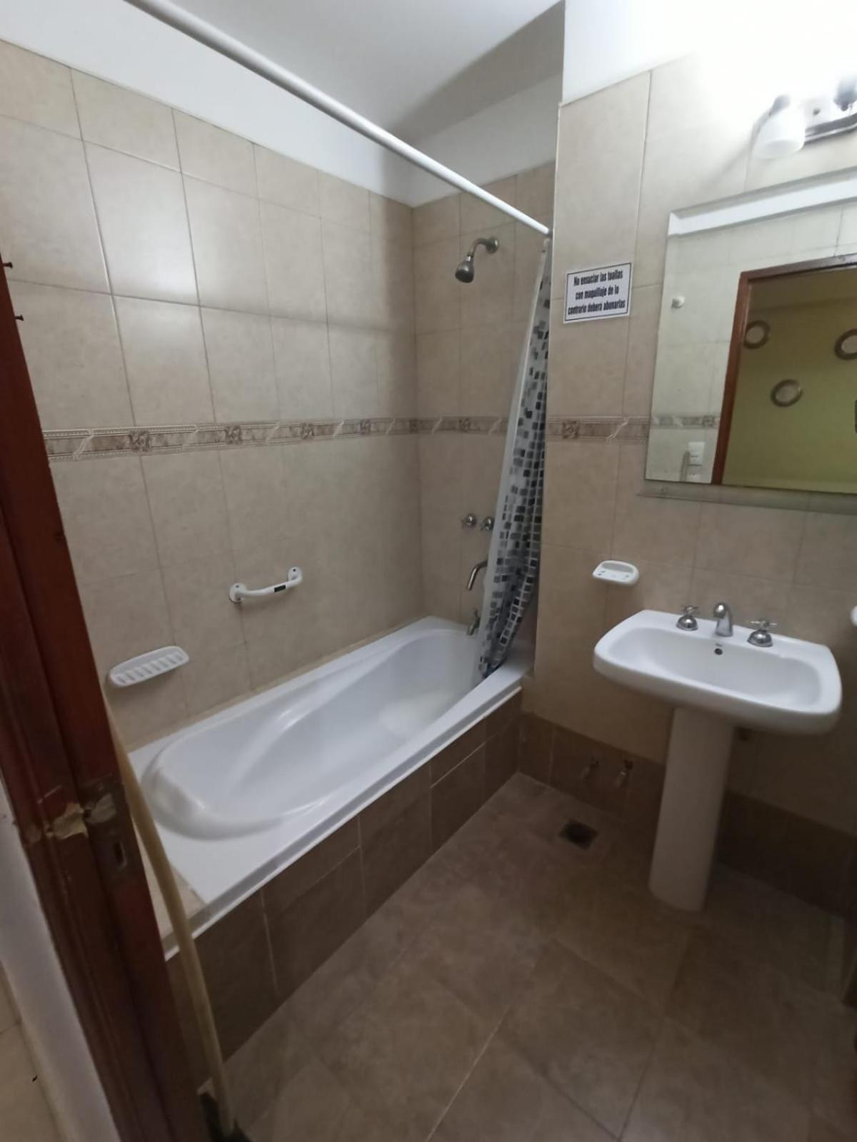 El Descanso Hotel