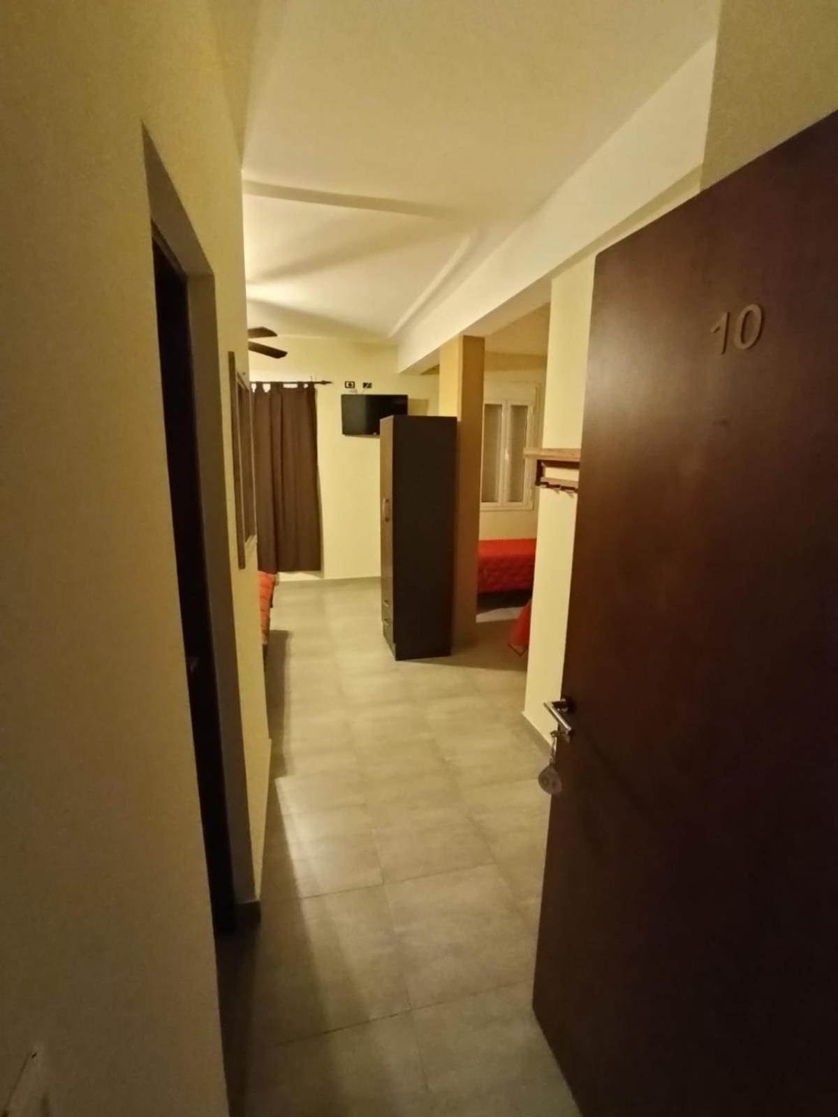 El Descanso Hotel