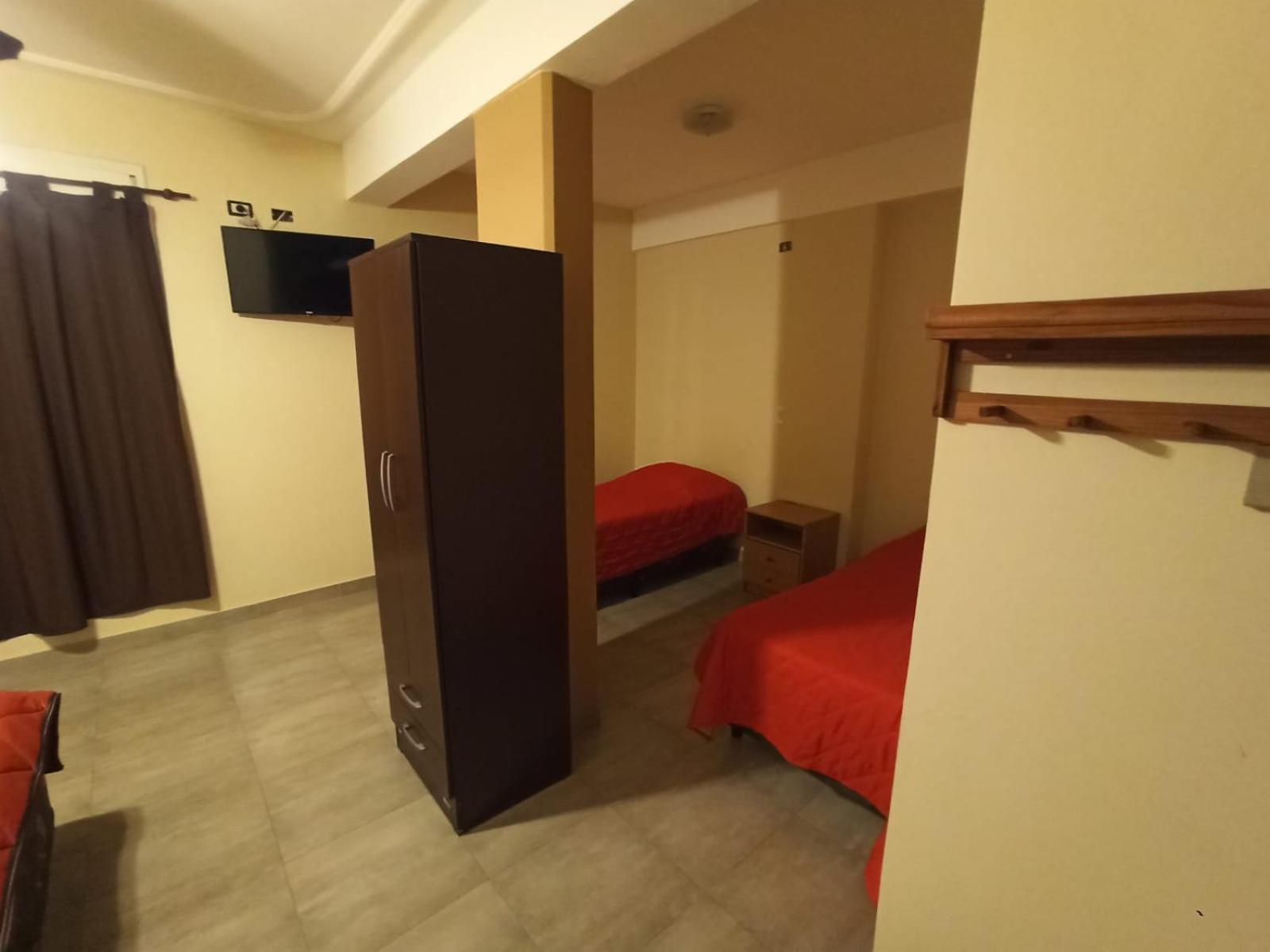 El Descanso Hotel