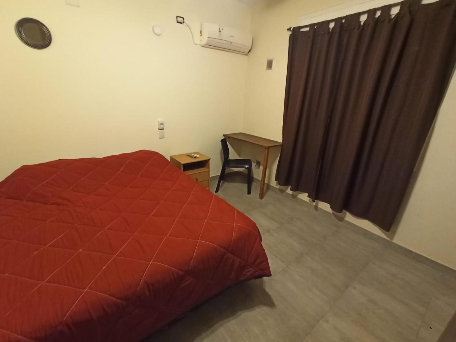 El Descanso Hotel