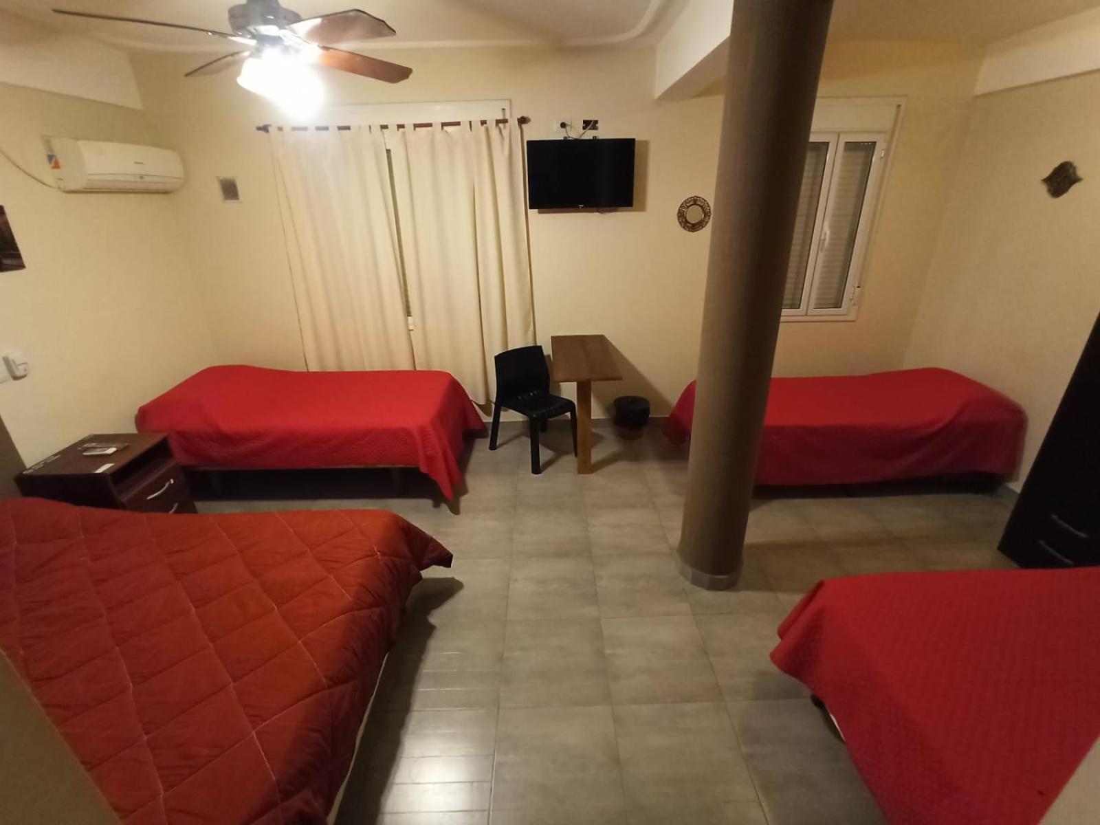 El Descanso Hotel