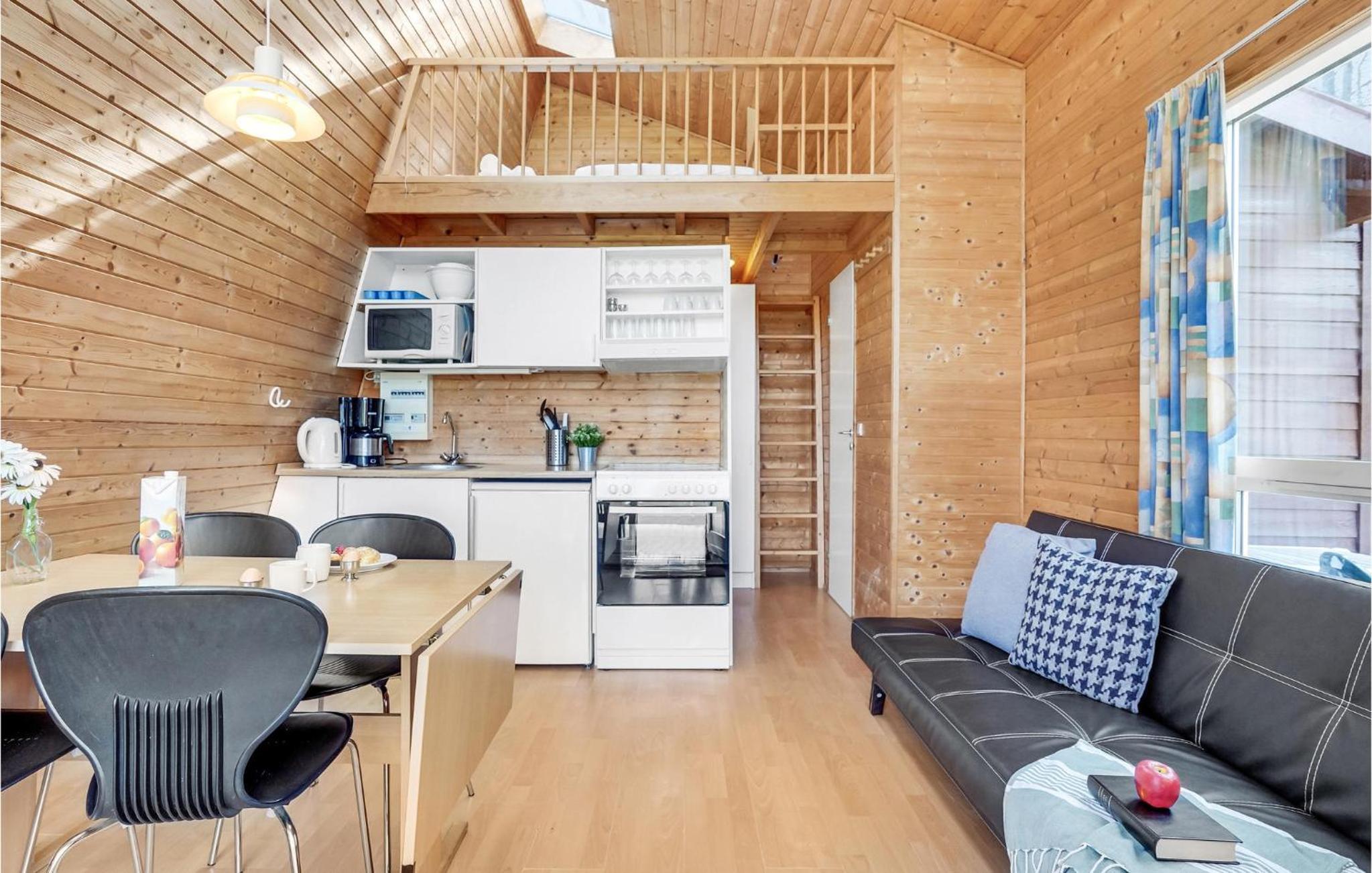 Gorgeous Home In Fredericia With Wifi