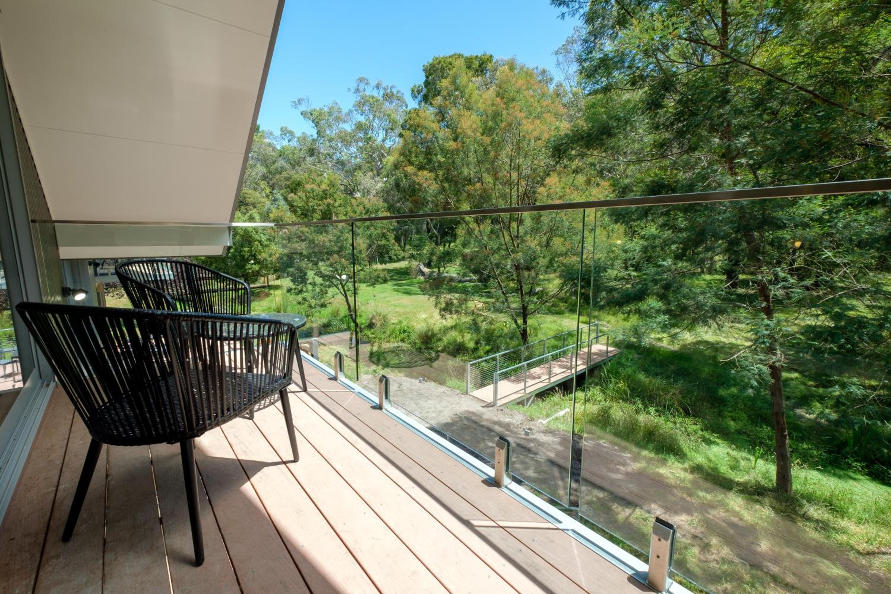 Serenity HG4 4Br 3&half Ba with Absolute National Park Frontage