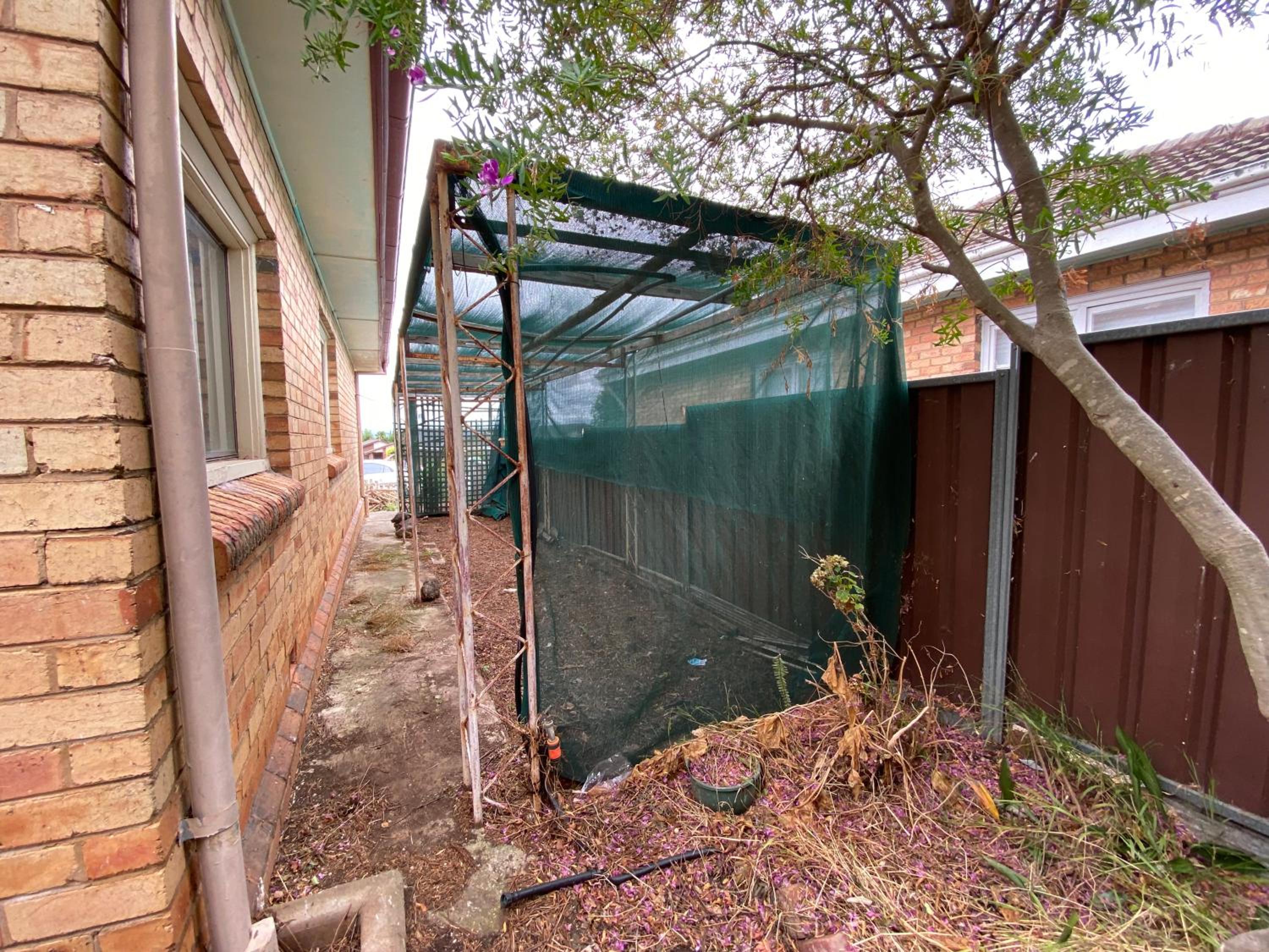 6 Beds-Whole House with 4 bedrooms -Stawell - share accommodation - 3 rooms for 5 gusts are available