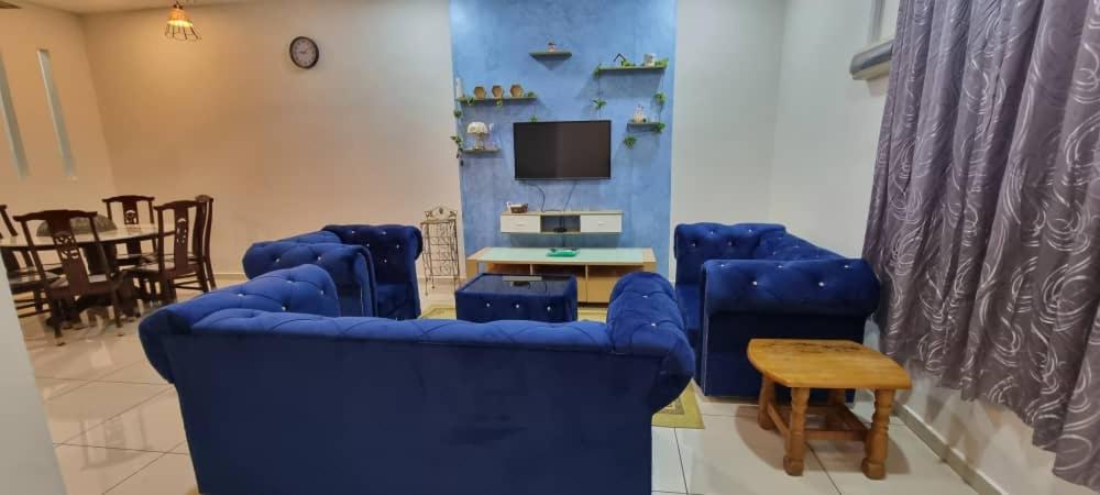 Flora Homestay Jenjarom, Banting,Telok Panglima Garang photo 5