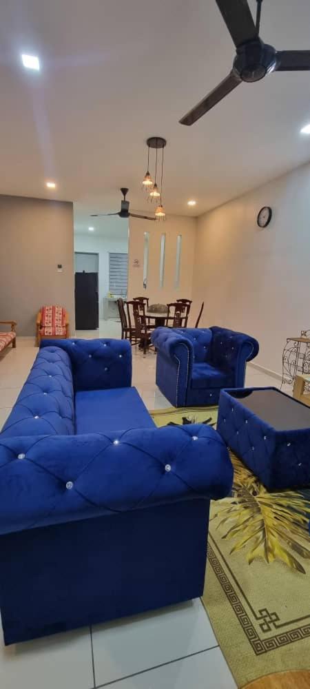 Flora Homestay Jenjarom, Banting,Telok Panglima Garang photo 4