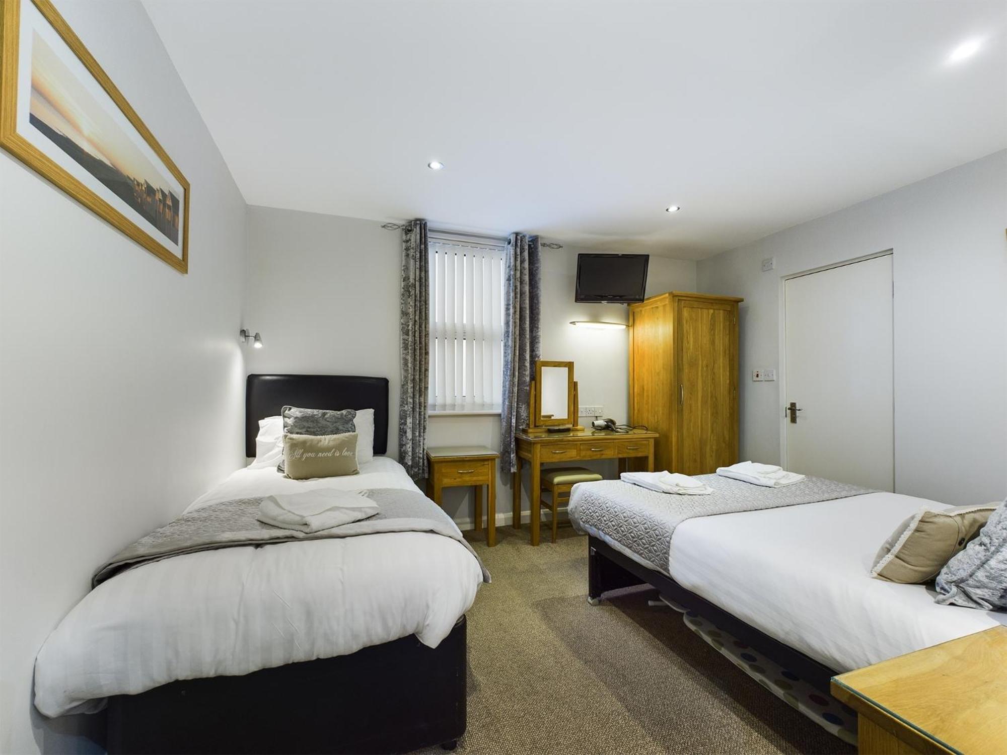 Pearl Suite view 4