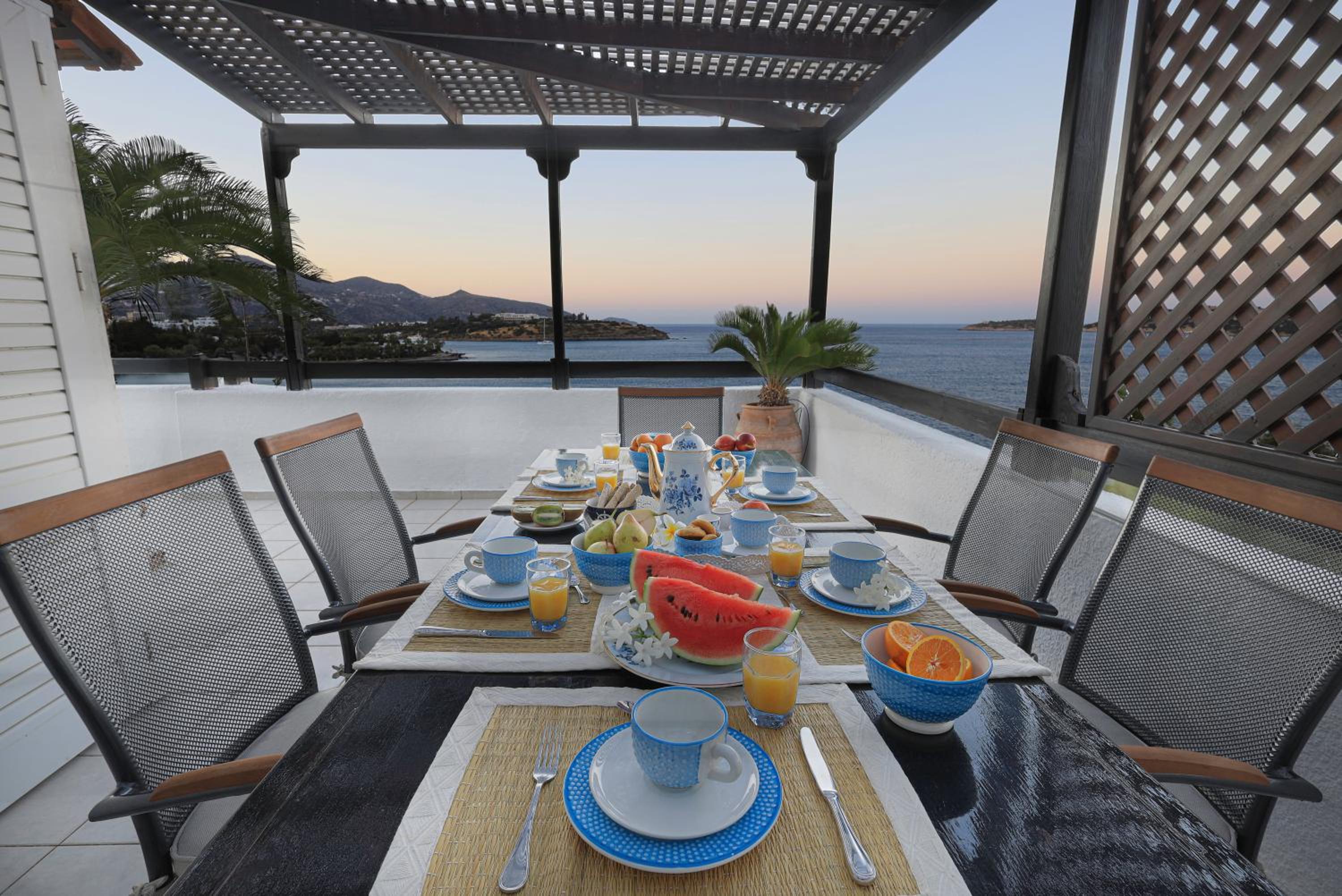 Hotel Horizon, Coastal Penthouse - Image 1