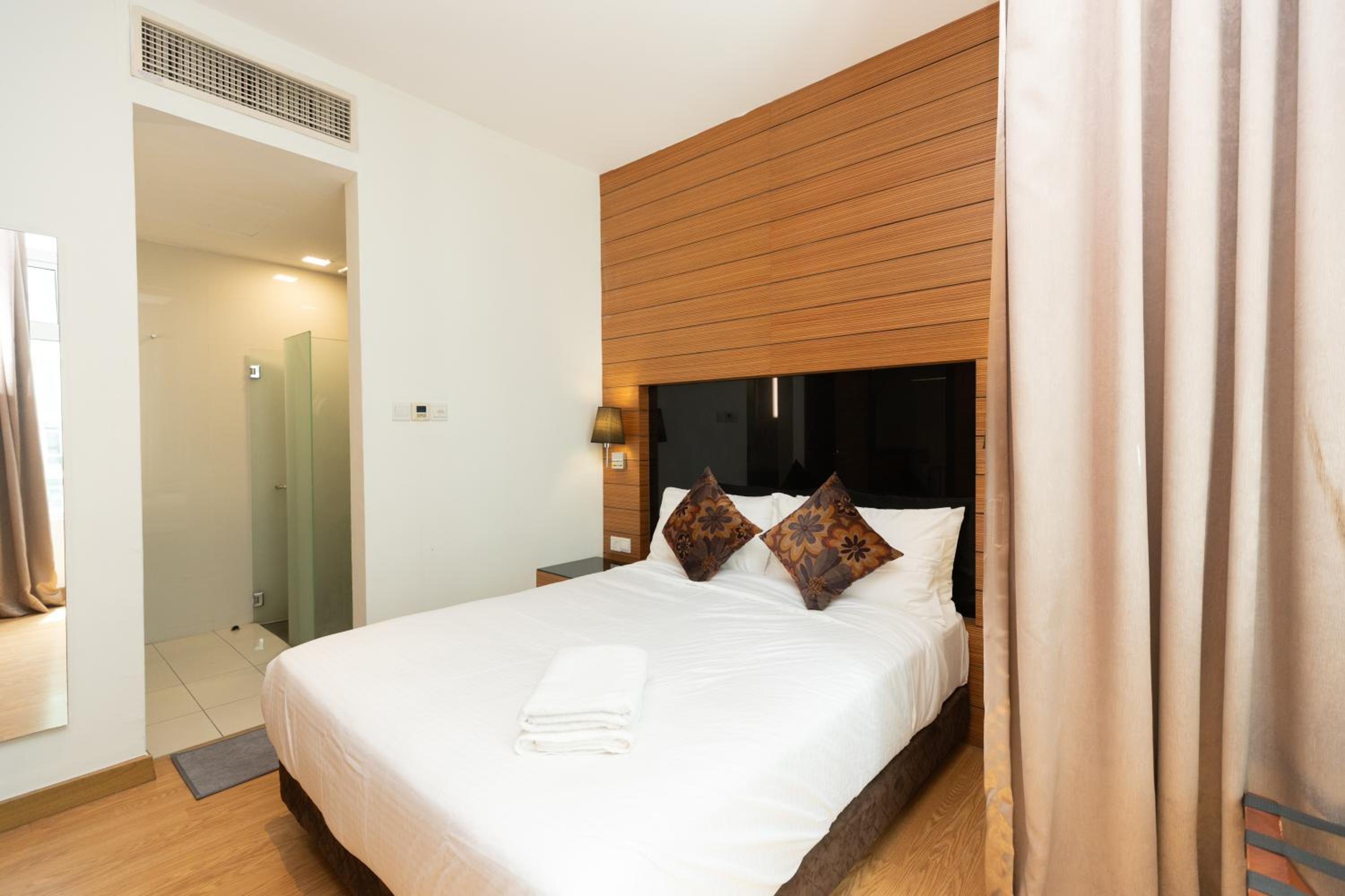 Dua Sentral Residence near KL Sentral by COBNB