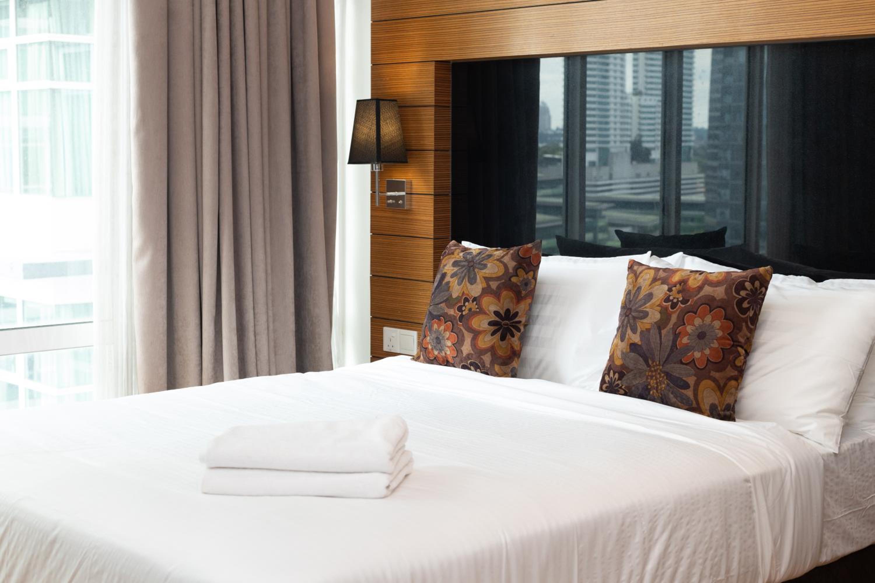 Dua Sentral Residence near KL Sentral by COBNB