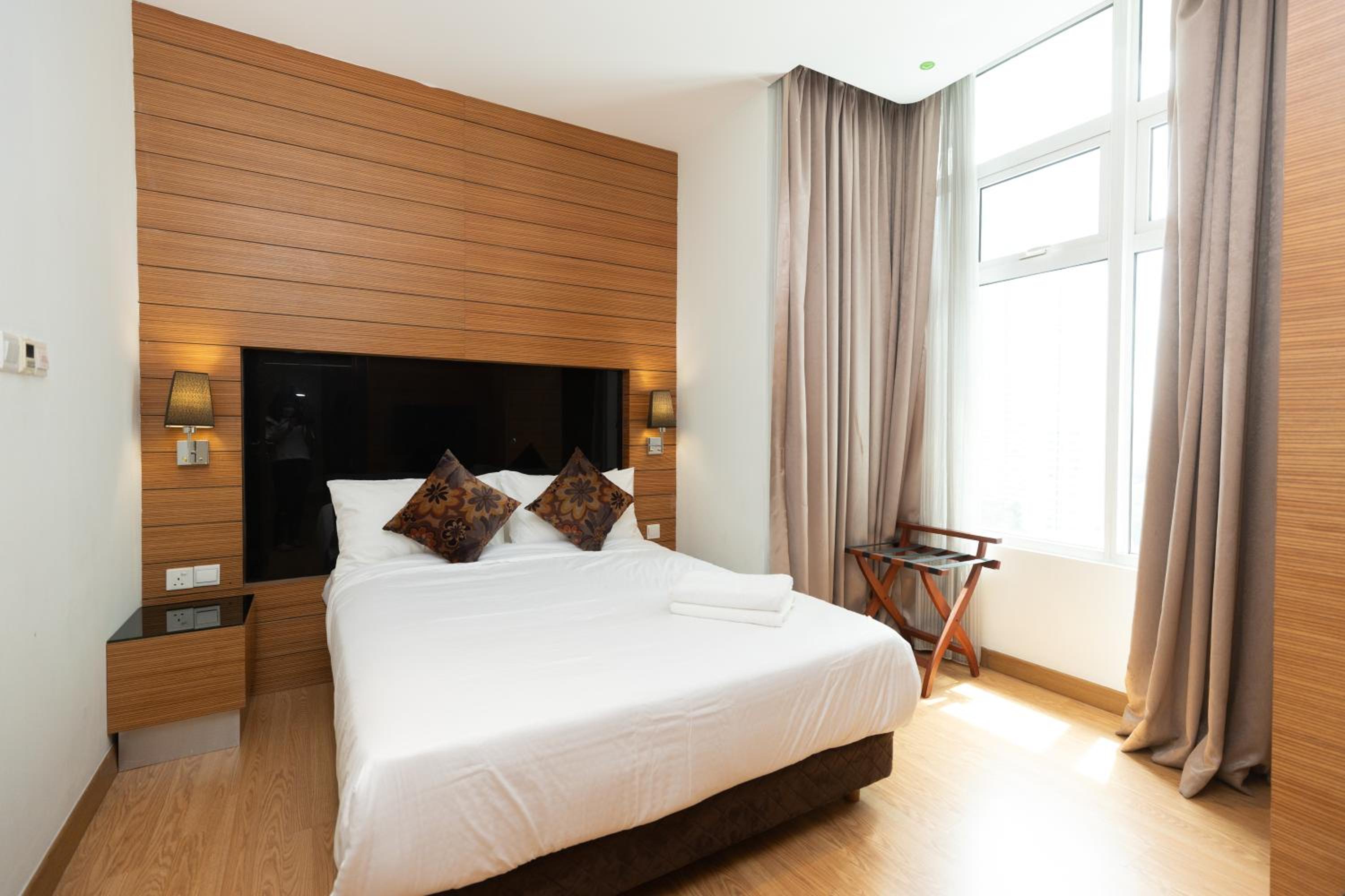 Dua Sentral Residence near KL Sentral by COBNB
